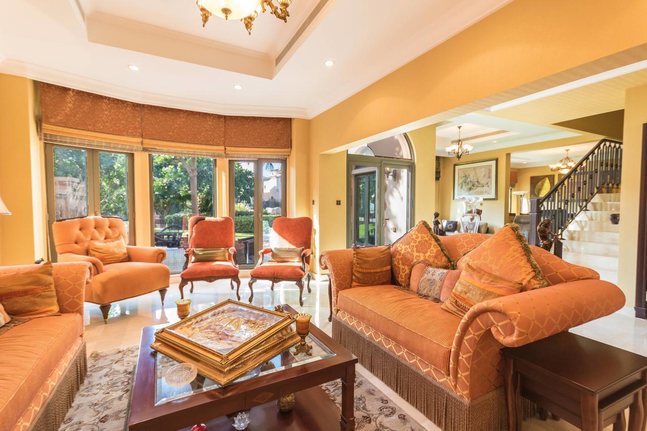 Yanjoon Holiday Homes - Palm Jumeirah Frond A Villas Dubaï Extérieur photo